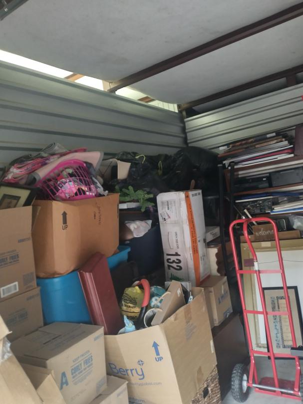 Storage Unit Auction in Hattiesburg, MS at Tellus Self Storage Golden